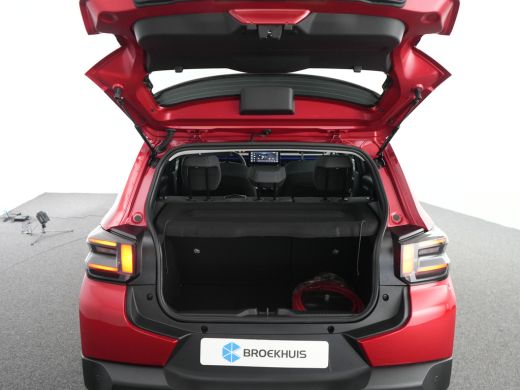 Citroën &euml;-C3 Plus | Boordlader 11kW - 3 fasen | Dagrijverlichting | Koplampen met ECO LED verlichting ActivLease financial lease