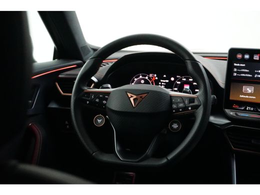 CUPRA Formentor 1.5 TSI 204PK e-Hybrid Phev | STUURVERW. | CAMERA | NAVIGATIE | 18 INCH | APP. CONNECT | ADAPT. C... ActivLease financial lease