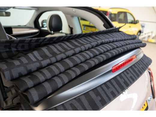 Fiat 500C La Prima 42 kWh | Stoelverwarming | Camera | Navigatie | Parkeersensoren | Keyless Entry & Start ... ActivLease financial lease