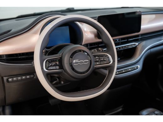 Fiat 500C La Prima 42 kWh | Stoelverwarming | Camera | Navigatie | Parkeersensoren | Keyless Entry & Start ... ActivLease financial lease