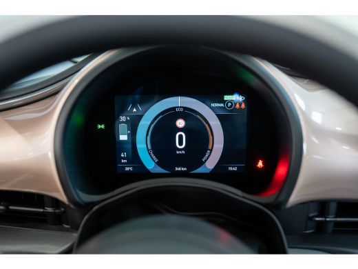 Fiat 500C La Prima 42 kWh | Stoelverwarming | Camera | Navigatie | Parkeersensoren | Keyless Entry & Start ... ActivLease financial lease