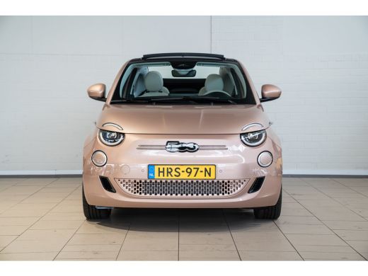 Fiat 500C La Prima 42 kWh | Stoelverwarming | Camera | Navigatie | Parkeersensoren | Keyless Entry & Start ... ActivLease financial lease