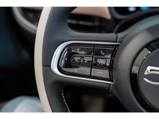 Fiat 500C La Prima 42 kWh | Stoelverwarming | Camera | Navigatie | Parkeersensoren | Keyless Entry & Start ... ActivLease financial lease