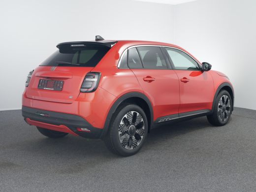 Fiat 600e La Prima | 10,25" touchscreen radio met Bluetooth, DAB & USB | Adaptive Cruise Control met Traffi... ActivLease financial lease