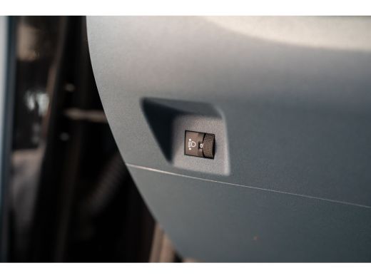 Fiat Grande Panda 1.2 Hybrid ICON | 8 Jaar Garantie! | Apple Carplay & Android Auto | Parkeersensoren | Lichtmetale... ActivLease financial lease