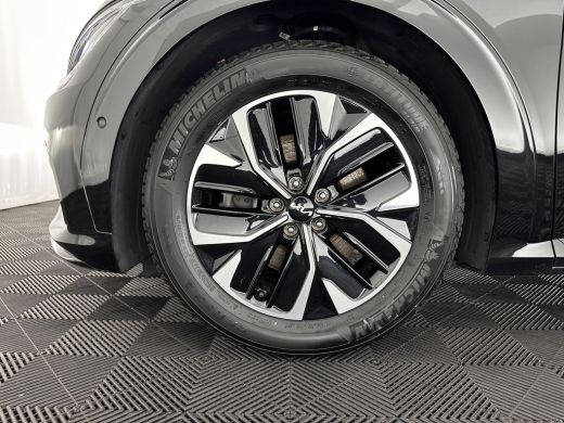 Kia EV6 GT-Line 77.4 kWh (3-Fase-11kW) {SOH-100%} (INCL-BTW) *AUT | PANO | HEAD-UP | LEATHER-ALCANTARA | ... ActivLease financial lease