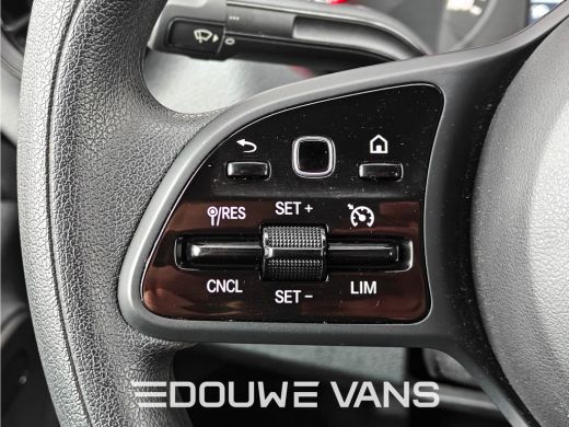 Mercedes-Benz Sprinter L2H2 317 MBUX 360 Camera Navigatie Apple Carplay Stoelverwarming ActivLease financial lease