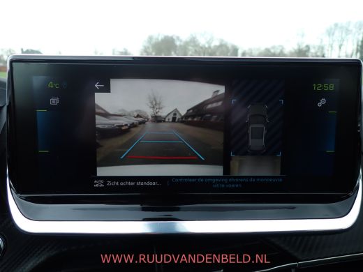 Peugeot e-2008 EV Allure 50 kWh SOH 94% / CARPLAY / CRUISE / ACHTERUITRIJCAMERA ActivLease financial lease