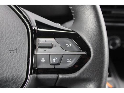 Peugeot e-Partner 136 L2 50 kWh | Automaat | Navigatie | Camera | Long | Lichtmetaal | 3-Zits | BTW | Stoelverwarmi... ActivLease financial lease