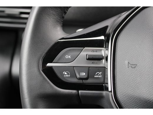 Peugeot e-Partner 136 L2 50 kWh | Automaat | Navigatie | Camera | Long | Lichtmetaal | 3-Zits | BTW | Stoelverwarmi... ActivLease financial lease