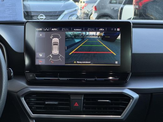 Seat Leon Sportstourer 1.0 TSI FR Business Intense NL-AUTO | CAMERA | STOEL/STUUR VERWARMING ActivLease financial lease