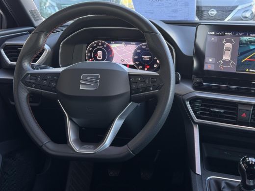 Seat Leon Sportstourer 1.0 TSI FR Business Intense NL-AUTO | CAMERA | STOEL/STUUR VERWARMING ActivLease financial lease