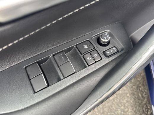 Toyota Corolla Touring Sports Hybrid 140 Dynamic ActivLease financial lease