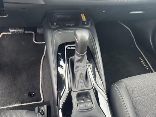 Toyota Corolla Touring Sports Hybrid 140 Dynamic ActivLease financial lease