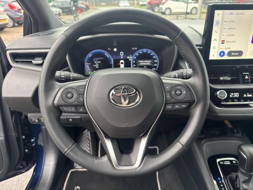 Toyota Corolla Touring Sports Hybrid 140 Dynamic ActivLease financial lease