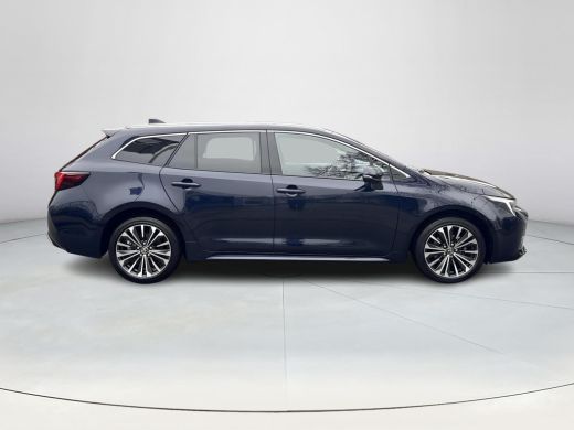 Toyota Corolla Touring Sports Hybrid 140 Dynamic ActivLease financial lease