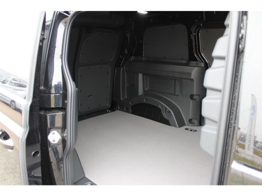 Volkswagen ID. Buzz Cargo Cargo 79 kWh &euro;9.000 VOORDEEL | 286 pk | Trekhaak | Achterdeuren | Bijrijdersbank | Stoelverwarmin... ActivLease financial lease