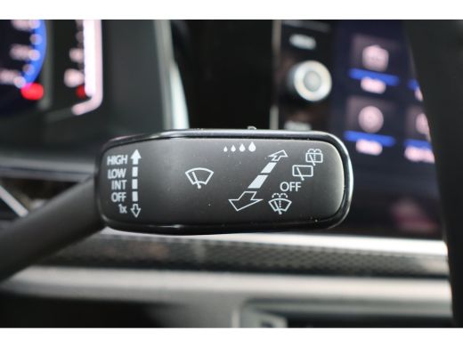 Volkswagen Polo 95PK 1.0 TSI Life Edition | Achteruitrijcamera | Hill hold functie | Rijstrooksensor met correctie ActivLease financial lease