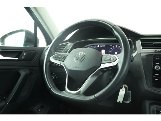 Volkswagen Tiguan 1.5 TSI Elegance Automaat, Volleder, Digital Dash ActivLease financial lease