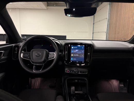Volvo  C40 Recharge Plus 69 kWh Trekhaak | All Season banden | Adaptieve Cruise Control | Stoel en Stuurwiel... ActivLease financial lease