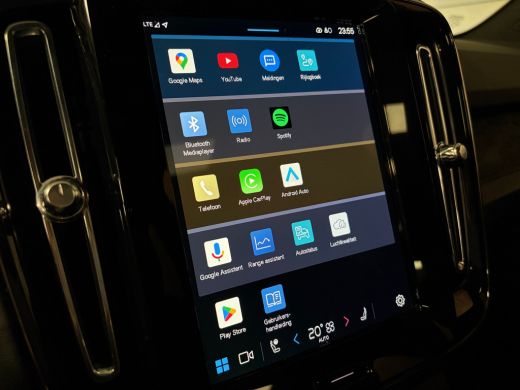 Volvo  C40 Recharge Plus 69 kWh Trekhaak | All Season banden | Adaptieve Cruise Control | Stoel en Stuurwiel... ActivLease financial lease