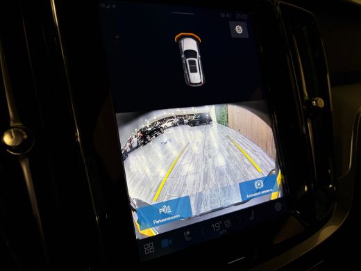 Volvo  V60 T6 AWD Recharge Essential T6 AWD Recharge Essential | Trekhaak | All Season banden | Lederen bekl... ActivLease financial lease