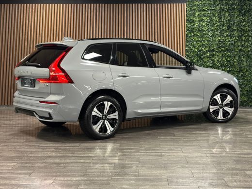 Volvo  XC60 T6 AWD Recharge Plus Dark 360&deg; Camera | Harman Kardon | All Season Banden | Adaptieve Cruise Cont... ActivLease financial lease