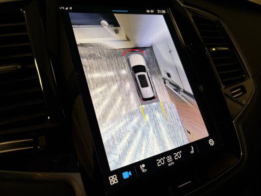 Volvo  XC90 T8 AWD Recharge Ultra Ultimate Dark Luchtvering | Trekhaak | All Season banden | 360&deg; Camera | He... ActivLease financial lease