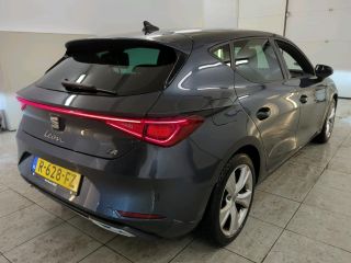 Seat Leon Sportstourer 1.0 TSI FR Business Intense NL-AUTO | CAMERA | STOEL/STUUR VERWARMING