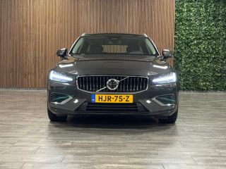 Volvo  V60 T6 AWD Recharge Essential T6 AWD Recharge Essential | Trekhaak | All Season banden | Lederen bekl...