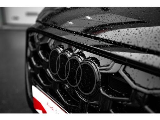 Audi Q3 1.5 272pk e-hybrid S edition | Panoramadak | Techniekpakket pro | MMI Pro | Matrix | ActivLease financial lease