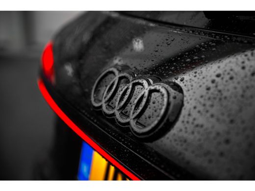 Audi Q3 1.5 272pk e-hybrid S edition | Panoramadak | Techniekpakket pro | MMI Pro | Matrix | ActivLease financial lease