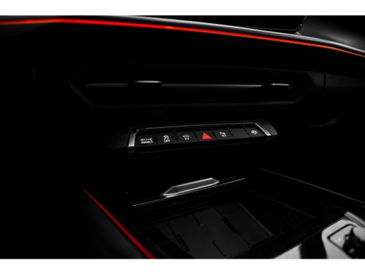 Audi Q3 1.5 272pk e-hybrid S edition | Panoramadak | Techniekpakket pro | MMI Pro | Matrix | ActivLease financial lease
