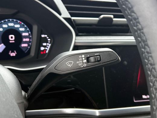 Audi Q3 45 TFSI e Edition CARPLAY | EL-ACHTERKLEP | AD-CRUISE ActivLease financial lease