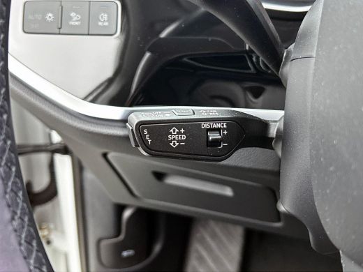 Audi Q3 45 TFSI e Edition CARPLAY | EL-ACHTERKLEP | AD-CRUISE ActivLease financial lease