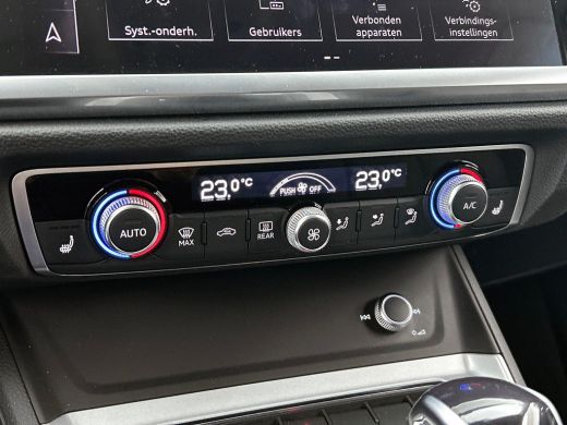 Audi Q3 45 TFSI e Edition CARPLAY | EL-ACHTERKLEP | AD-CRUISE ActivLease financial lease