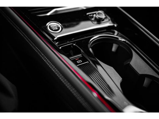 Audi Q3 S edition | Adaptive cruise control | Audi sound system | Cruise control ActivLease financial lease