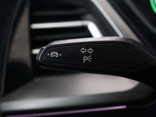 Audi Q4 e-tron 40 Launch edition Advanced 77 kWh | Warmtepomp | Adaptive cruise | Trekhaak | Camera | Stoelverwa... ActivLease financial lease