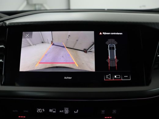 Audi Q4 e-tron 40 Launch edition Advanced 77 kWh | Warmtepomp | Adaptive cruise | Trekhaak | Camera | Stoelverwa... ActivLease financial lease
