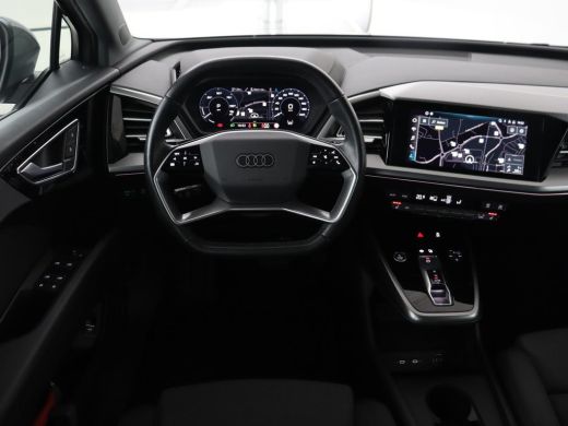 Audi Q4 e-tron 40 Launch edition Advanced 77 kWh | Warmtepomp | Adaptive cruise | Trekhaak | Camera | Stoelverwa... ActivLease financial lease