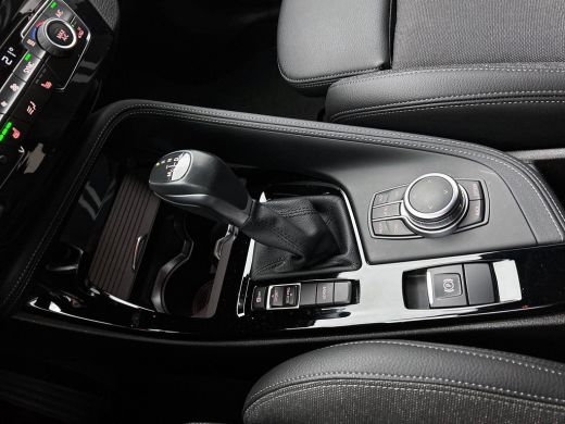 BMW X1 xDrive25e Exe PLUG-In M Sport Shadow TREKHAAK | 1/2 LEER | EL. ACHTERKLEP | 18"LM ActivLease financial lease