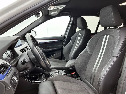 BMW X1 xDrive25e Exe PLUG-In M Sport Shadow TREKHAAK | 1/2 LEER | EL. ACHTERKLEP | 18"LM ActivLease financial lease