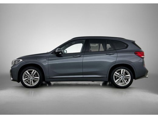 BMW X1 xDrive25e Exe.Ed. 221PK PLUG-In M Sport PANORAMADAK | AD-CRUISE | CAMERA ActivLease financial lease