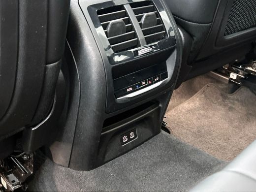 BMW X3 xDrive30e PLUG-In "FACELIFT" M Sport Shadow Line PANORAMADAK | LEER | LIVE-COCKPIT ActivLease financial lease