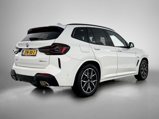 BMW X3 xDrive30e PLUG-In "FACELIFT" M Sport Shadow Line PANORAMADAK | LEER | LIVE-COCKPIT ActivLease financial lease