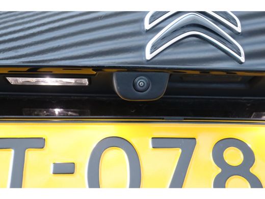 Citroën &euml;-C4 &Euml;-C4 50KWH 136PK FEEL PACK AUTOMAAT / NAVI / LEDER / CLIMA / LED / PDC / 18" LMV / CAMERA / BLUET... ActivLease financial lease