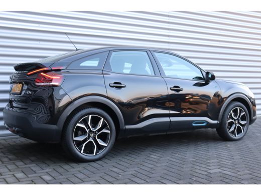 Citroën &euml;-C4 &Euml;-C4 50KWH 136PK FEEL PACK AUTOMAAT / NAVI / LEDER / CLIMA / LED / PDC / 18" LMV / CAMERA / BLUET... ActivLease financial lease