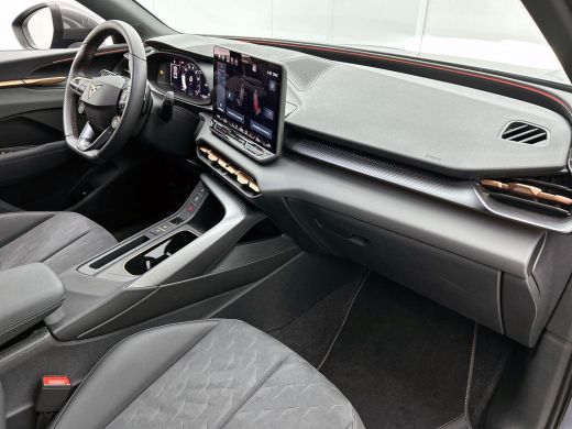 CUPRA Terramar 1.5 TSI Essential AD-CRUISE | EL. BED. STOELEN | SFEERVERLICHTING ActivLease financial lease