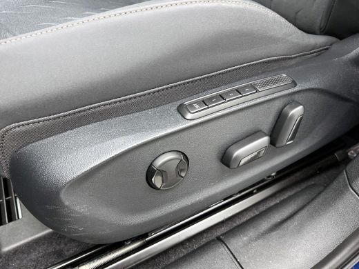 CUPRA Terramar 1.5 TSI Essential AD-CRUISE | EL. BED. STOELEN | SFEERVERLICHTING ActivLease financial lease