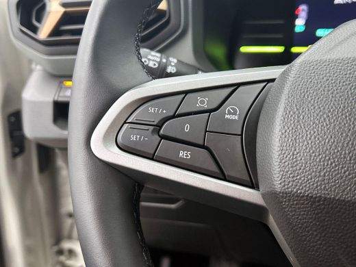 Dacia Duster 1.6 Hybrid 140 Extreme 360-CAMERA | CARPLAY | WINTER-PACK ActivLease financial lease